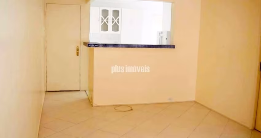 Apartamento impecável próximo de farto comércio e serviços