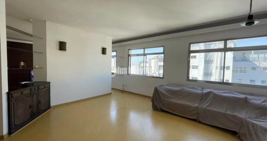 Apartamento Amplo e Iluminado em Bairro Nobre! Higienópolis - 230m2!