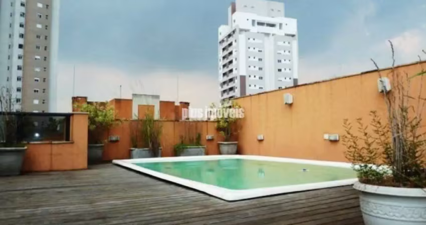 Excelente cobertura com 380m²au 4 suítes 4 gar, churrasqueira, piscina, saúna, sala de ginástica.