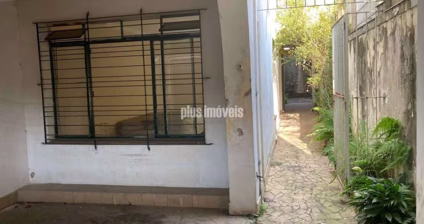 Casa à Venda, Chácara Sto. Antônio, 200m², 3 Dorms. (1 Suíte), 2 Salas, 3 Banheiros por R$800.000,00