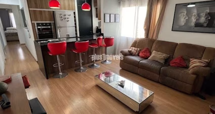 APARTAMENTO NA REGIÃO DO MORUMBI, REFORMADO, RUA NOBRE, ARBORIZADA, COM PÃO DE AÇUCAR 1 MINUTO,.