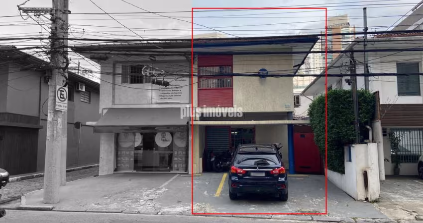 Sobrado á venda com 141m²