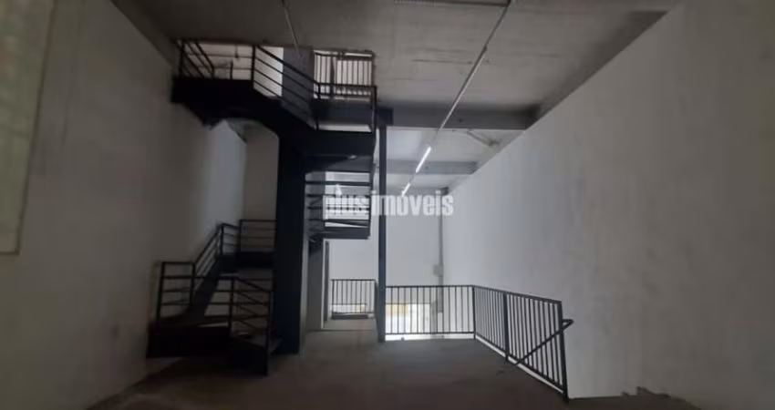 Casa Comercial para alugar, 224m² - Casa Verde