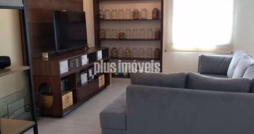 EXCELENTE LOCALIZAÇÃO !!! REFORMADÍSSIMO!!!  OPORTUNIDADE- ANDAR ALTO-