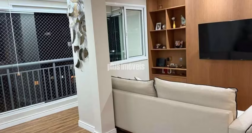 Apartamento com 2 Quartos e 2 banheiros à Venda, 69 m²
