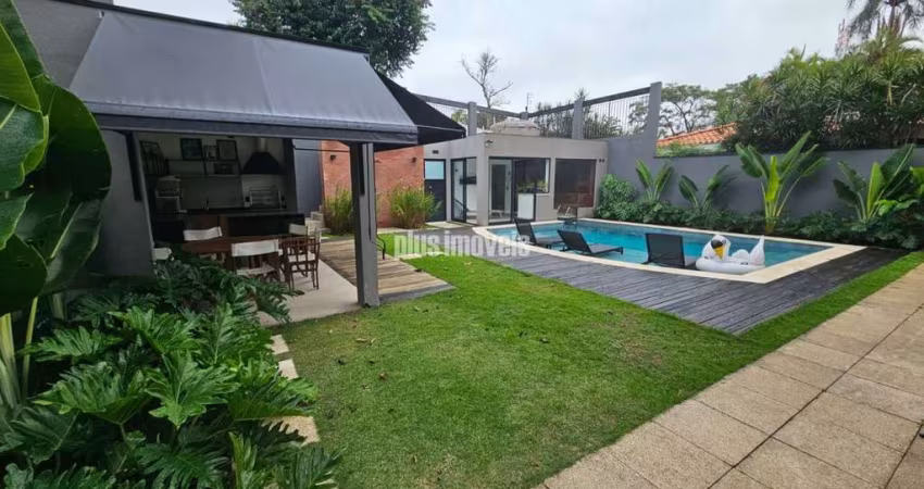 Sobrado Exclusivo de Alto Padrão em Alto de Pinheiros