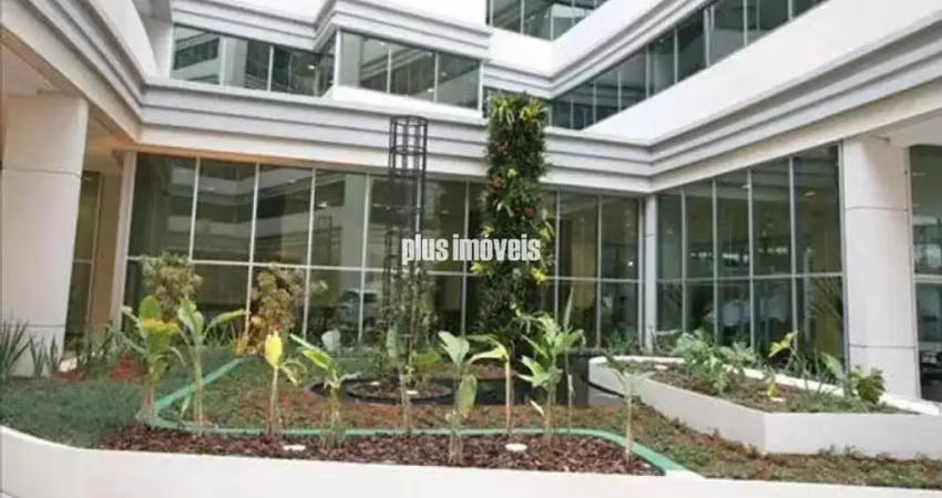 Sala comercial com 2 salas à venda na Rua Jandiatuba, 506, Panamby, São Paulo