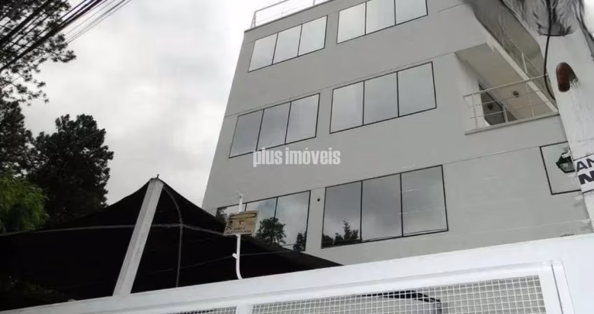 Prédio Comercial e 6 banheiros para Alugar, 550 m²
