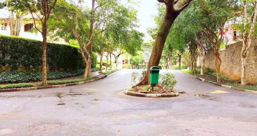 Casa em Condomínio  com 4 Dormitórios 2 Suites 4 Vagas no Morumbi