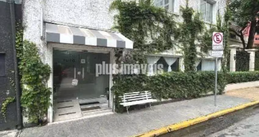 Casa comercial com 7 salas à venda na Rua Jacurici, 47, Itaim Bibi, São Paulo