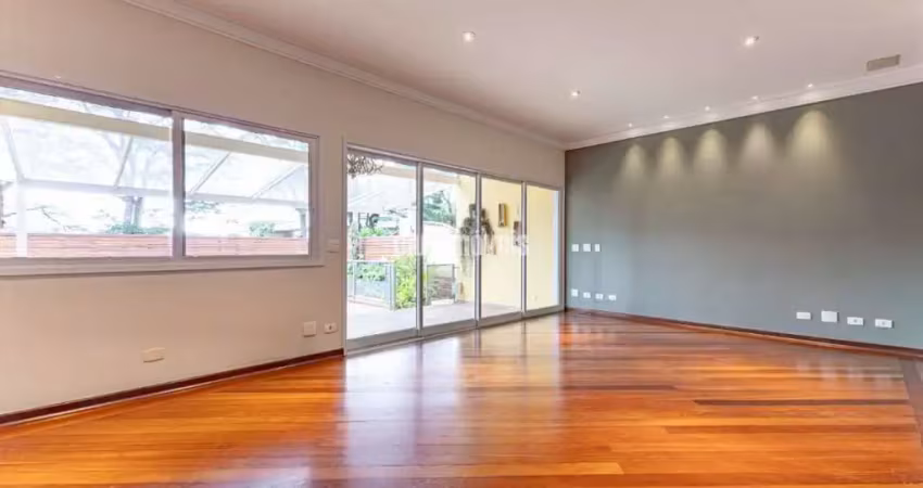 Casa condominio fechado ,jardim leonor, poucos passos club paineras, hospital albert einstein