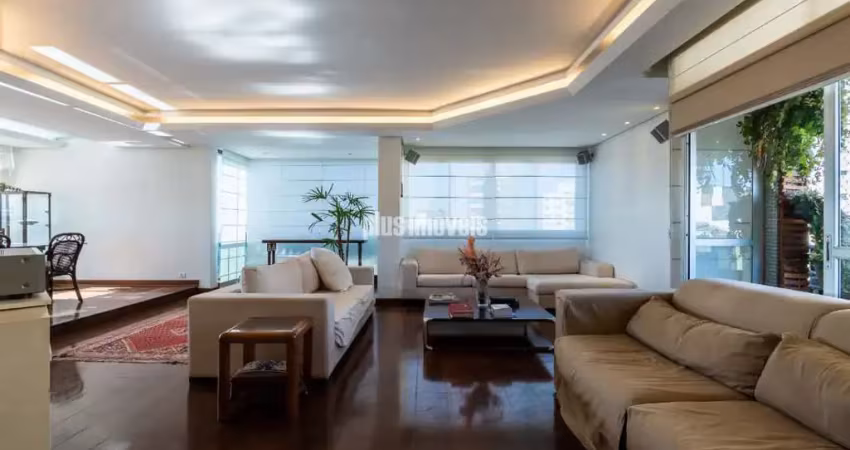 Próximo a escola americana, apartamento  4 quartos, sendo 2 suítes,  3 vagas 198m2
