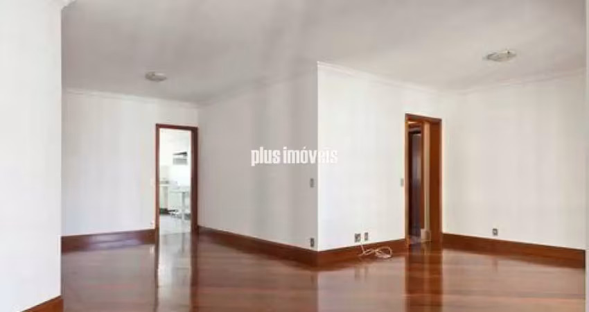 Apartamento com 4 quartos para alugar na Alameda Jaú, 1477, Jardim América, São Paulo