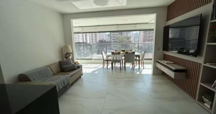 Apartamento com 2 quartos à venda na Avenida Lavandisca, 657, Moema, São Paulo