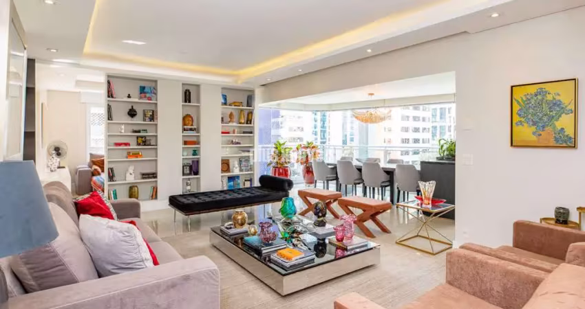 Apartamento com 3 quartos à venda na Avenida Ibijaú, 248, Moema, São Paulo