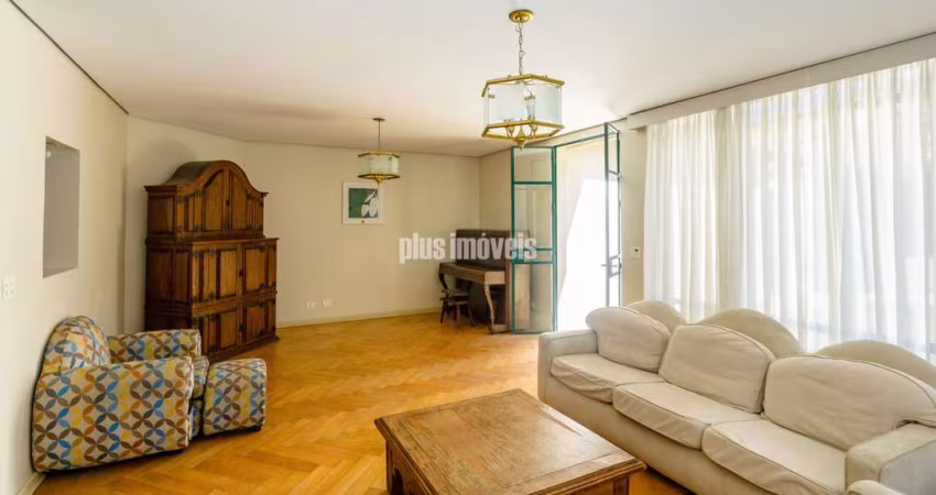 JARDIM DAS BANDEIRAS - CASA 288M²