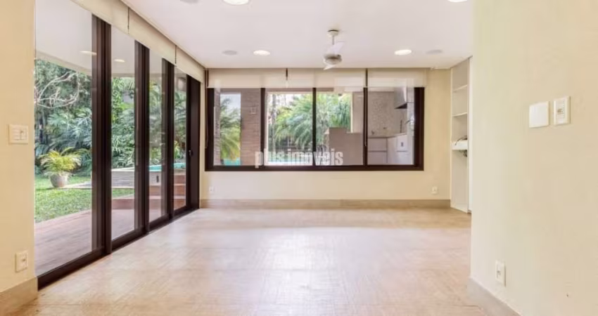 ALTO DE PINHEIROS - SOBRADO MARAVILHOSO