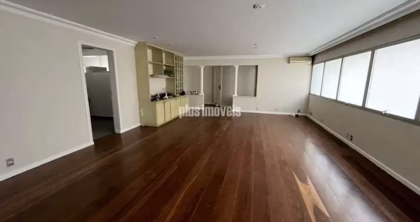 Apartamento  170 m2 , jardim paulista, 3 dormitórios sendo 1 suite , 2 vagas de garagem
