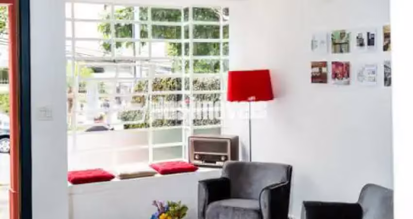 Casa comercial para alugar na Rua Girassol, 503, Vila Madalena, São Paulo