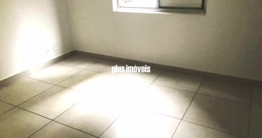 Apartamento 157 m2 , 3 dormitório sendo 1 suite , sem vaga de garagem , próximo metro brigadeiro
