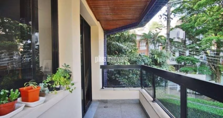 Apartamento com 3 Quartos e 5 banheiros,138 m²