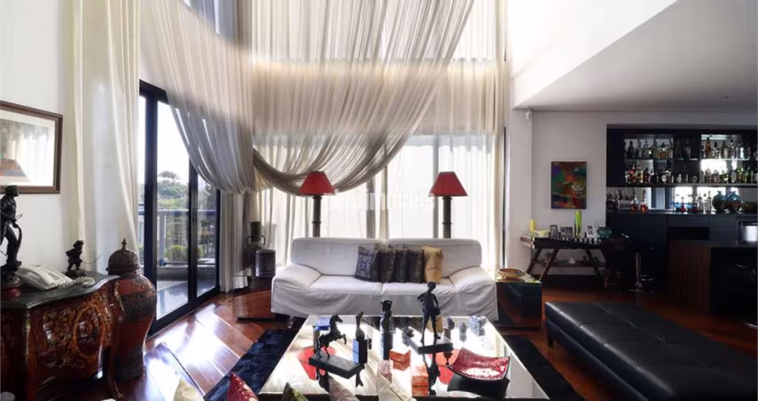 DUPKLEX LUXUOSO - Cerqueira Cesar- Excelente localização , 530m².