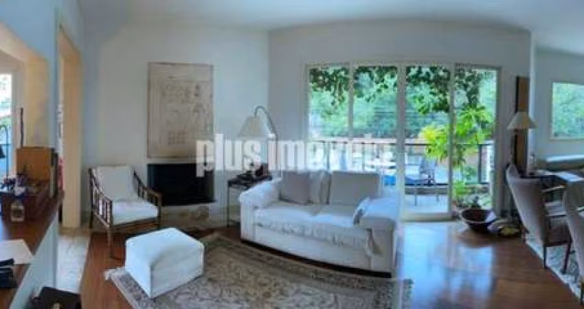 VILA MADALENA - APARTAMENTO COM 217M²