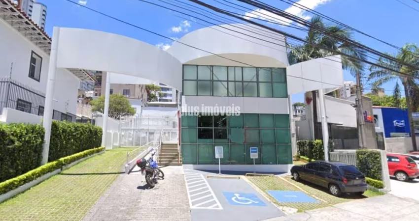 Av. Pacaembu - imóvel com renda