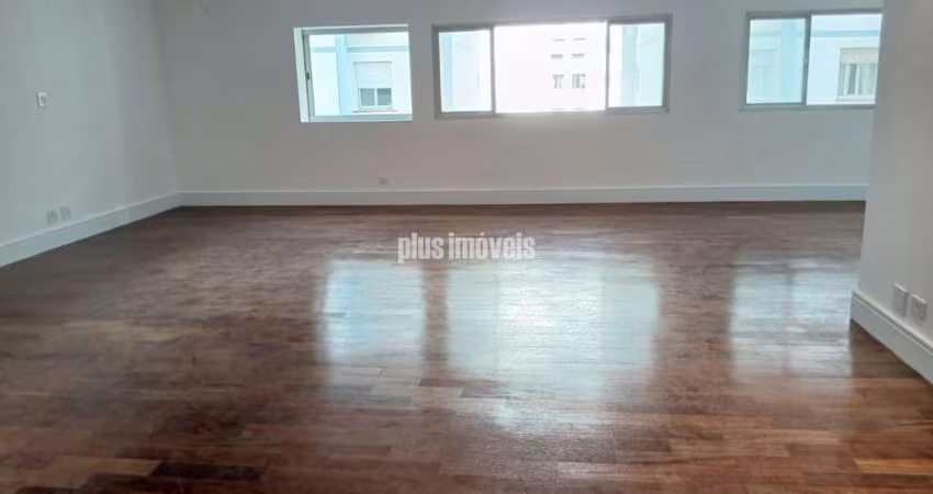 Jardim América! Recém reformado! Alameda Casa Branca! Prédio procurado! Condomínio baixo!
