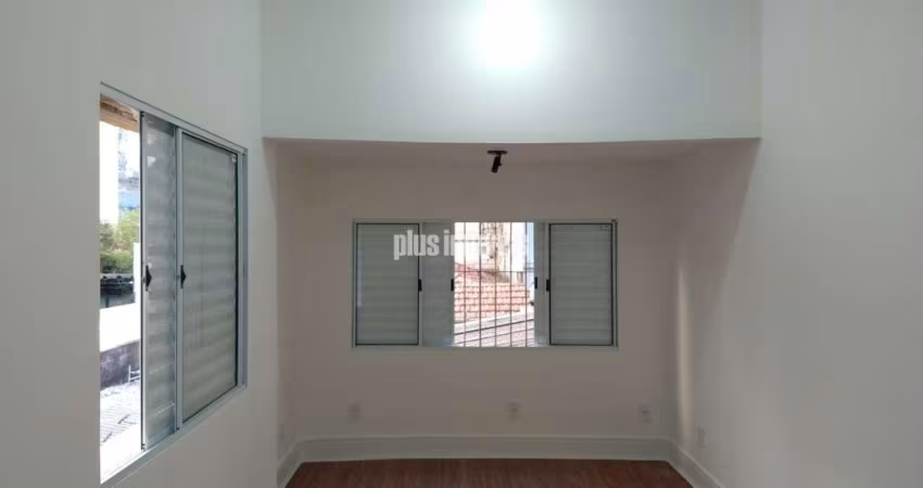REFORMADO - CASA COMERCIAL - 83m²