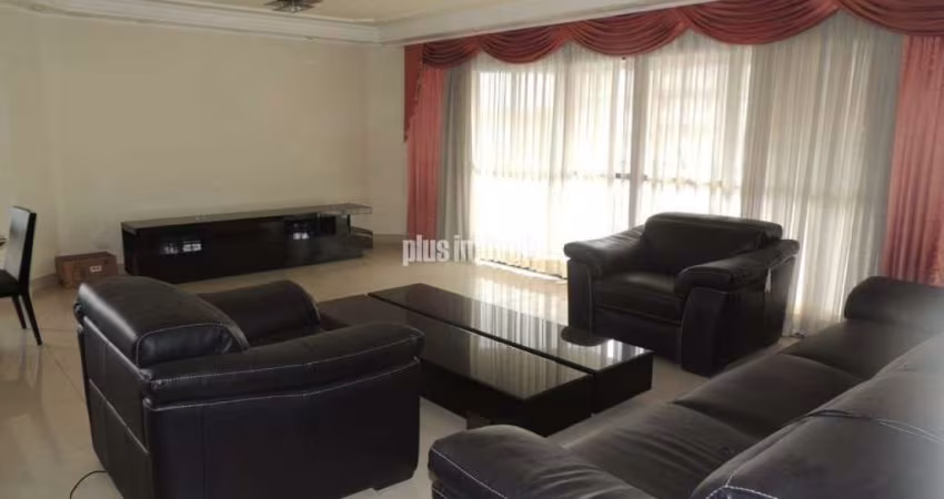 VILA MASCOTE PRÓXIMO AO COLÉGIO EMILIE DE VILLENEUVE 216M²AU 4 QUARTOS, 2 SUÍTES,  3 GAR