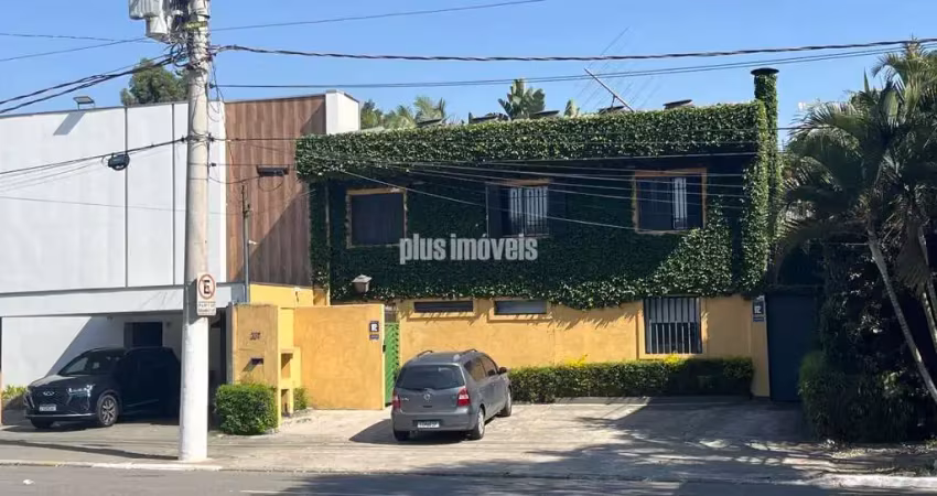 Casa comercial à venda na Avenida Antônio Joaquim de Moura Andrade, 323, Vila Nova Conceição, São Paulo