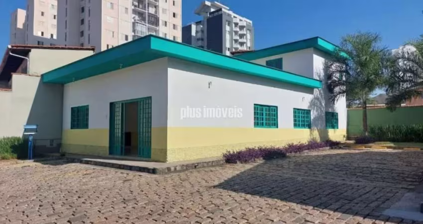 Sala Comercial e 3 banheiros para Alugar, 133 m²