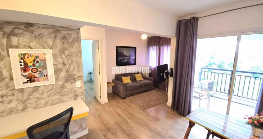 APARTAMENTO REFORMADO NO MORUMBI