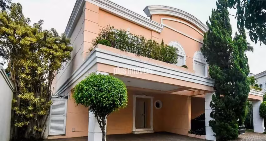 Casa de Condomínio com 3 Quartos e 4 banheiros para Alugar, 224 m²