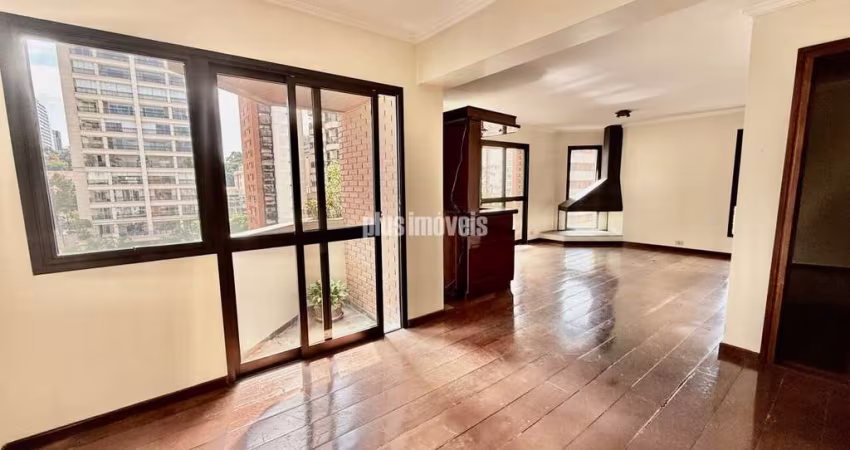 Apartamento à venda no Jardim América, 160 m² úteis.