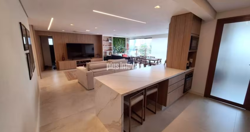 Apartamento Novo na garantia da construtora, condomínio  clube.