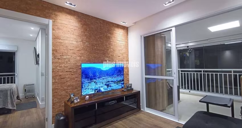 Lindo apartamento 2 suítes, varanda gourmet, varanda envidraçada