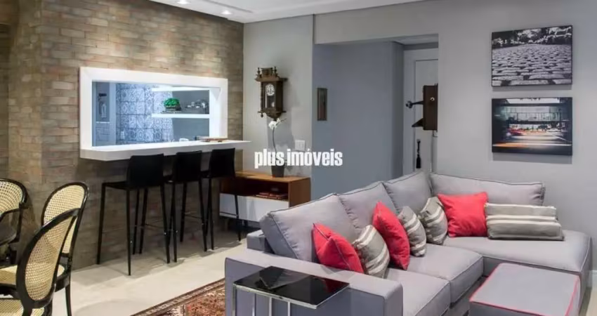PINHEIROS APARTAMENTO IMPECAVEL,COM AR CONDICIONADO, 2 VAGAS