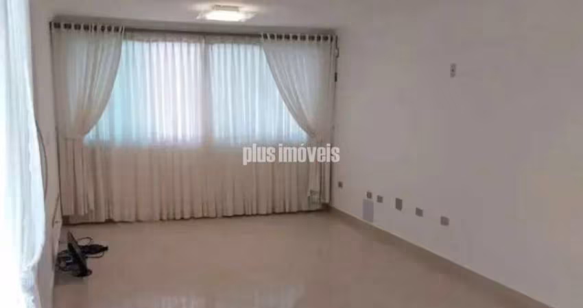 Sobrado com 3 Quartos e 5 banheiros à Venda, 200 m²