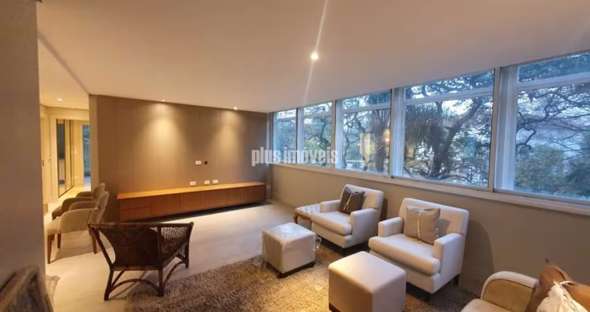 BELÍSSIMO APARTAMENTO REFORMADO NO JARDIM PAULISTA