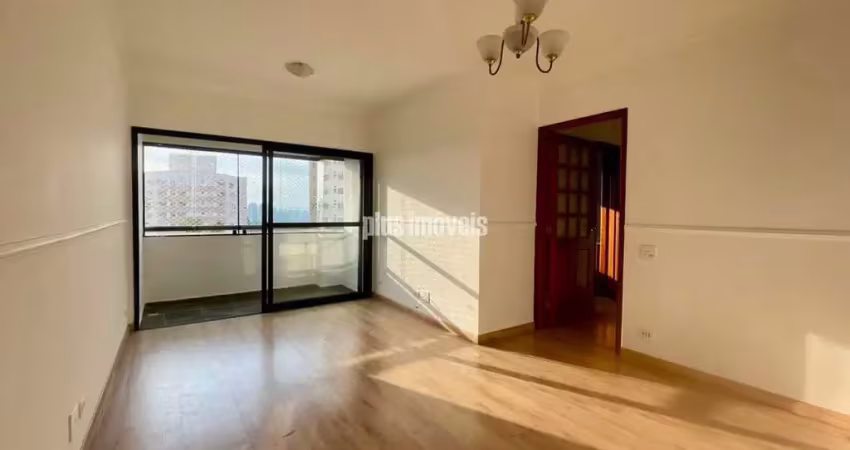 Apartamento à venda em Vila Suzana com 80m² 3 quartos, 2 vagas