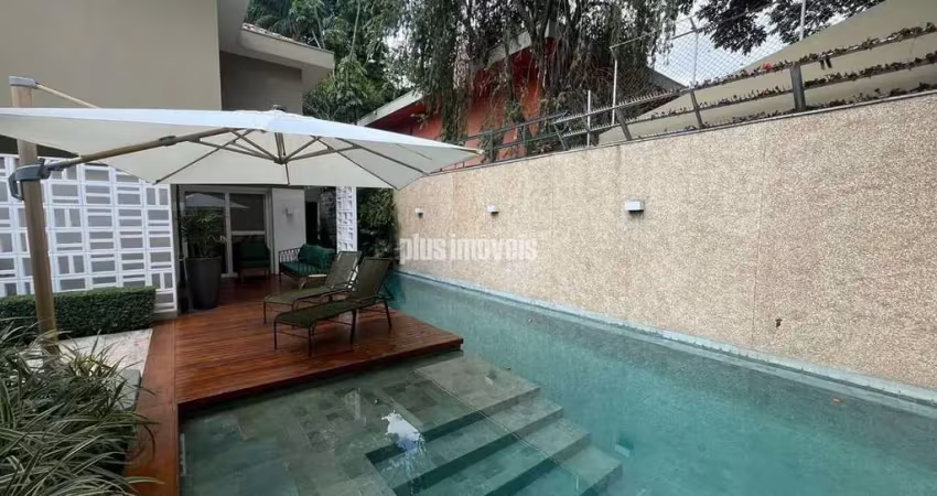 Casa em condomínio fechado com 4 quartos para alugar na Rua Carlos Rath, 225, Alto de Pinheiros, São Paulo