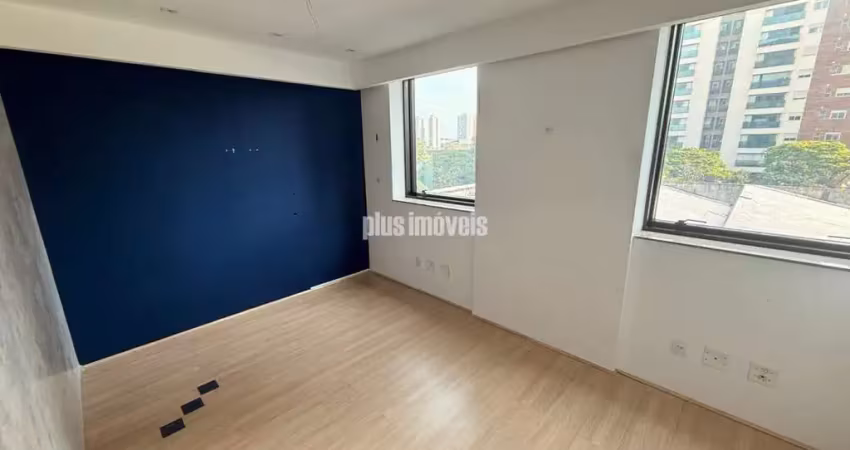 Sala comercial com 2 salas para alugar na Rua Carmo do Rio Verde, 241, Chácara Santo Antônio, São Paulo