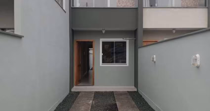 Geminado com 02 dormitórios e duas vagas para vender, Vila Nova