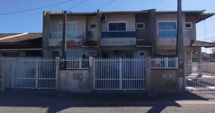 Geminado semi mobiliado com 02 quartos para vender, vila nova