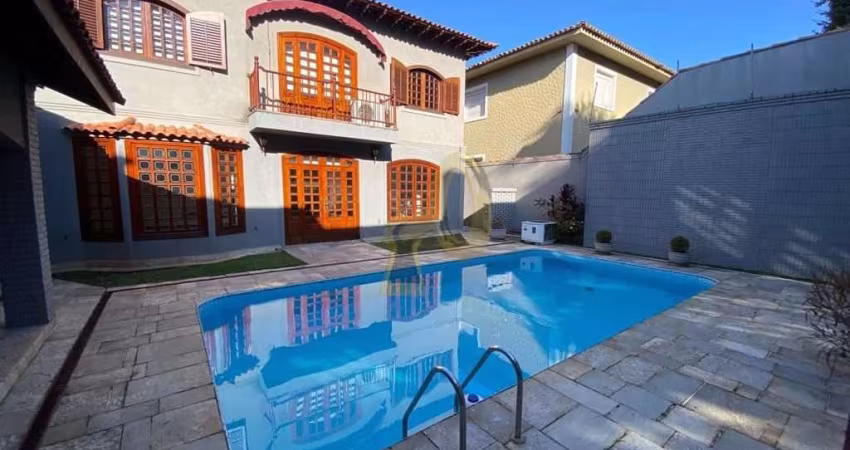 CASA A VENDA/LOCAÇÃO NO VILA INAH