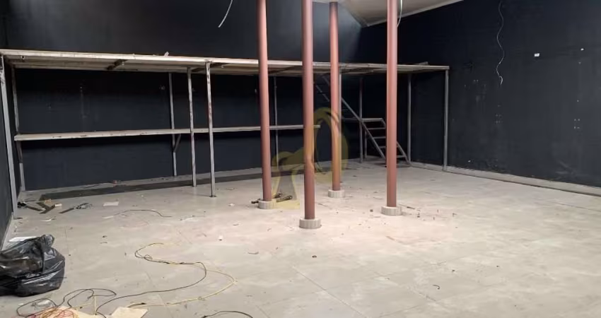 Casa Comercial à Venda em Pinheiros/SP