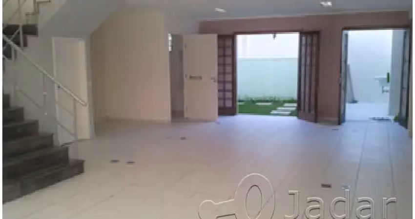 CASA COMERCIAL NA ACLIMAÇÃO