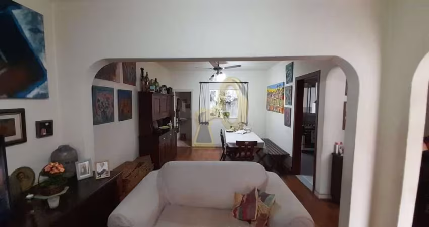 Sobrado encantador em Pinheiros, SP